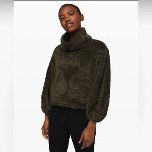 LULULEMON Warmth Restore Dark Olive Green fleece Sherpa XS/S pullover pocket